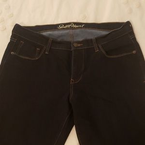 Old Navy Dark Wash Capri Jeans